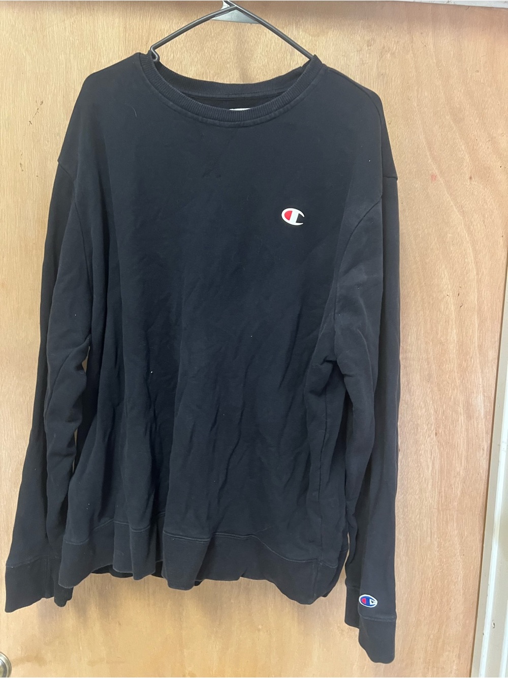 Champion Black Crewneck Sweatshirt Embroidered Logo Vintage Style